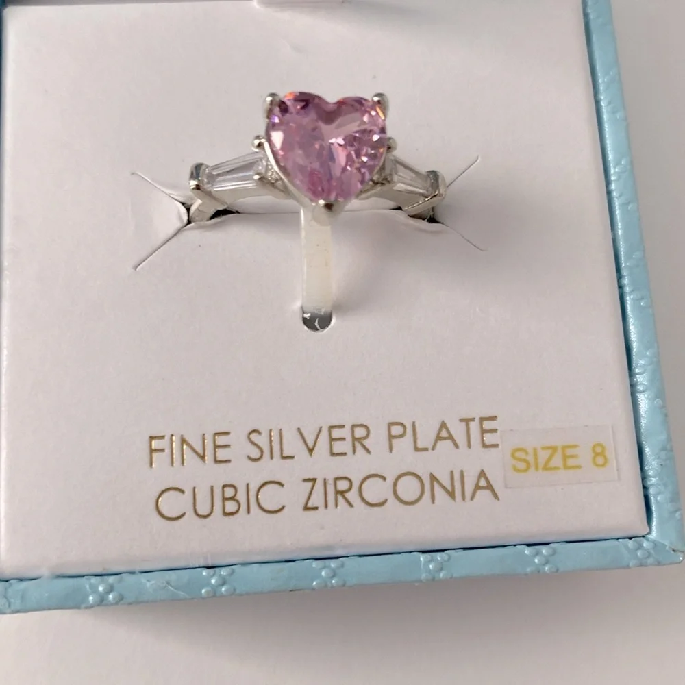Fine Silver Plated Heart-Shaped Cubic Zirconia Ring